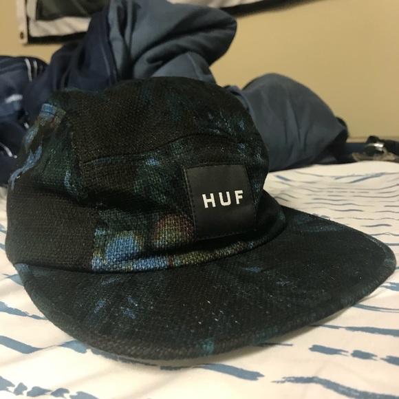 huf five panel hat